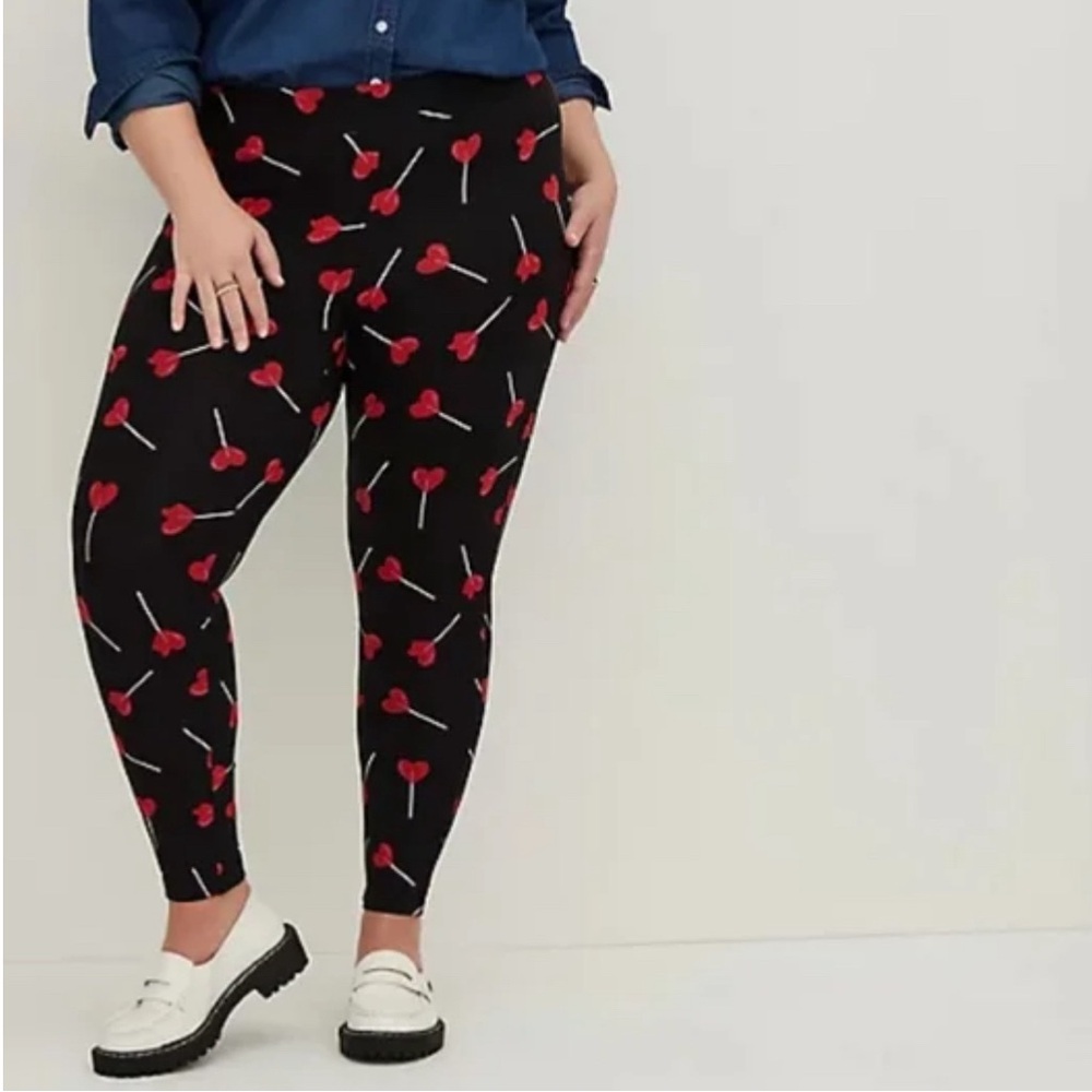 NWT Torrid heart lollipop leggings 2x